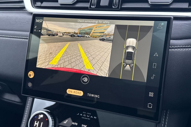 Used Jaguar F-Pace 2024 for sale - 76984292: Photo 12