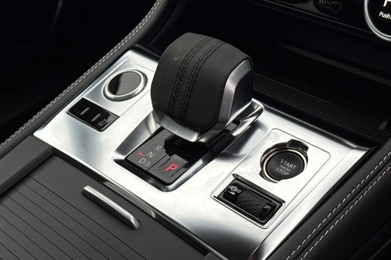 Used Jaguar F-Pace 2024 for sale - 76984292: Photo 13