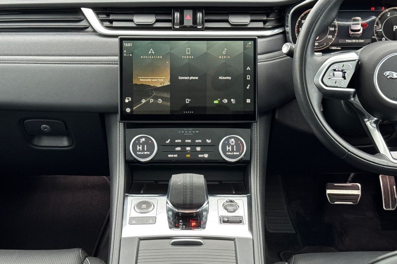 Used Jaguar F-Pace 2024 for sale - 76984292: Photo 14