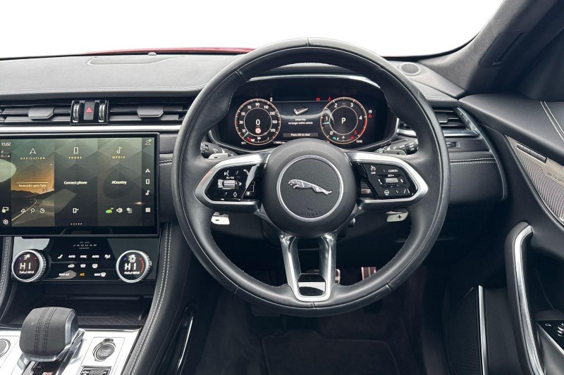 Used Jaguar F-Pace 2024 for sale - 76984292: Photo 15