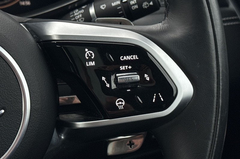 Used Jaguar F-Pace 2024 for sale - 76984292: Photo 29