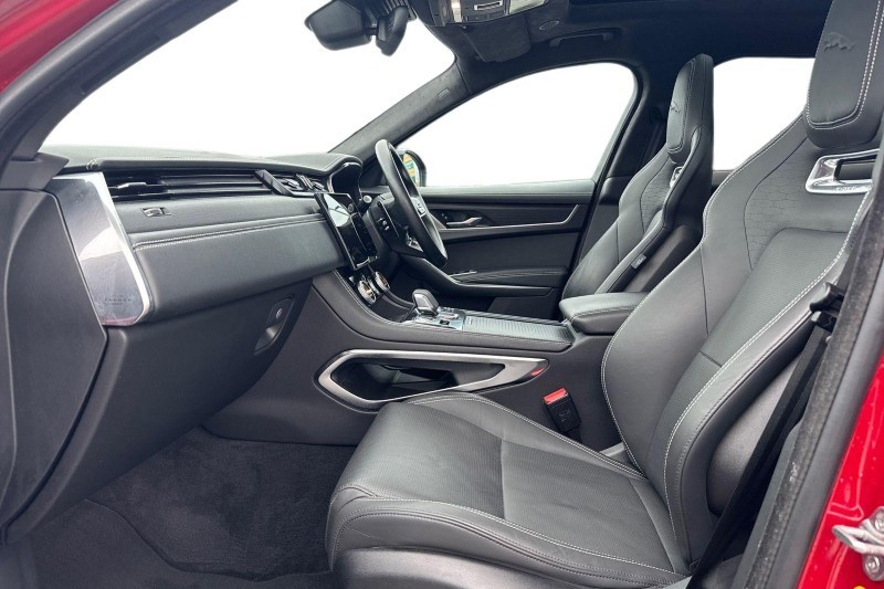 Used Jaguar F-Pace 2024 for sale - 76984292: Photo 3