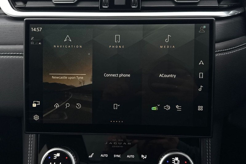 Used Jaguar F-Pace 2024 for sale - 76984292: Photo 30