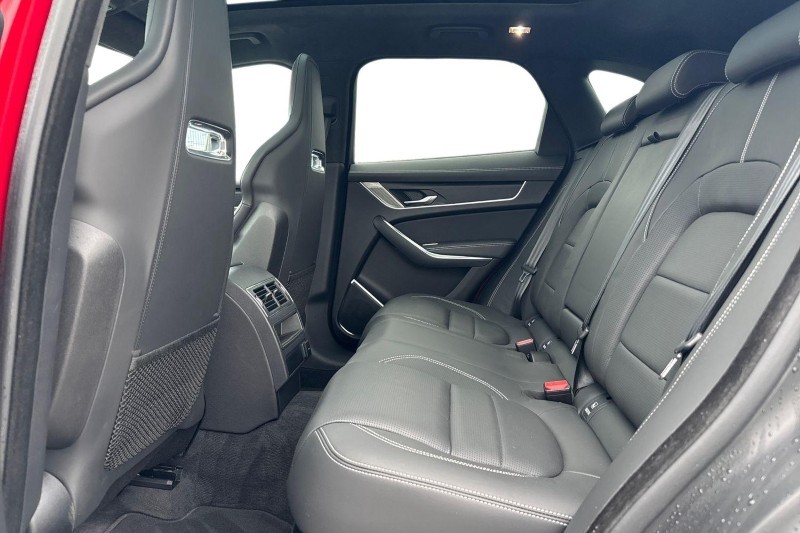 Used Jaguar F-Pace 2024 for sale - 76984292: Photo 4