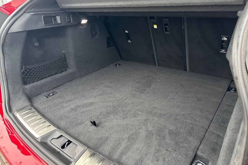 Used Jaguar F-Pace 2024 for sale - 76984292: Photo 40