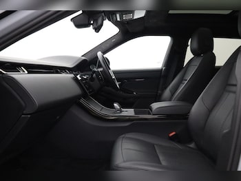 Used Land Rover Range Rover Evoque 2025 for sale - 79243787: Photo
