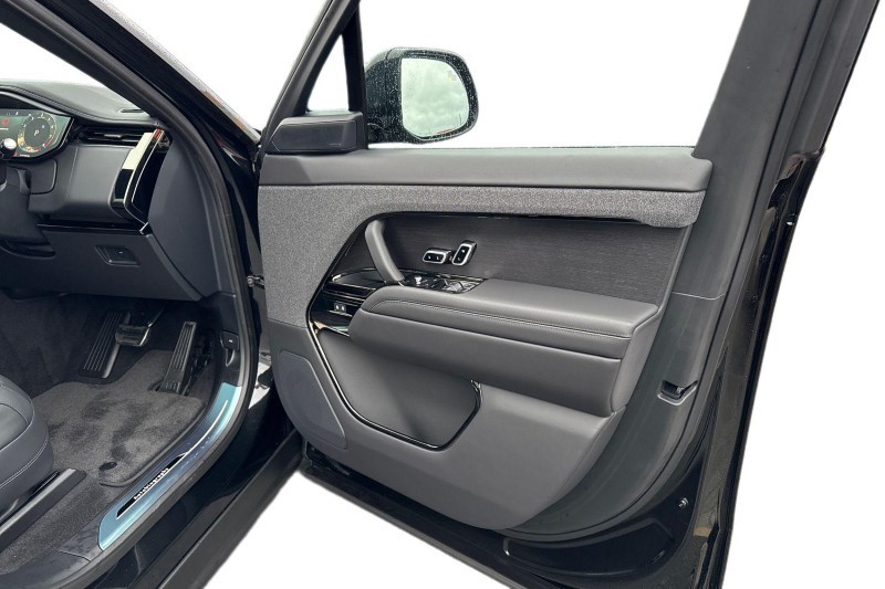 Used Land Rover Range Rover Sport 2025 for sale - 76984297: Photo 22