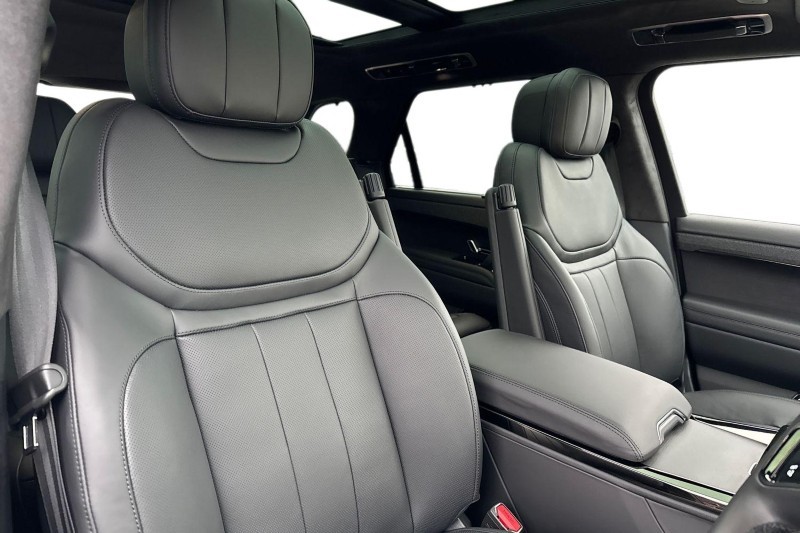 Used Land Rover Range Rover Sport 2025 for sale - 76984297: Photo 26