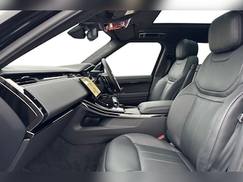 Used Land Rover Range Rover Sport 2025 for sale - 76984297: Photo