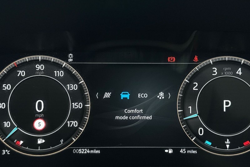 Used Jaguar XF 2024 for sale - 77381055: Photo 32