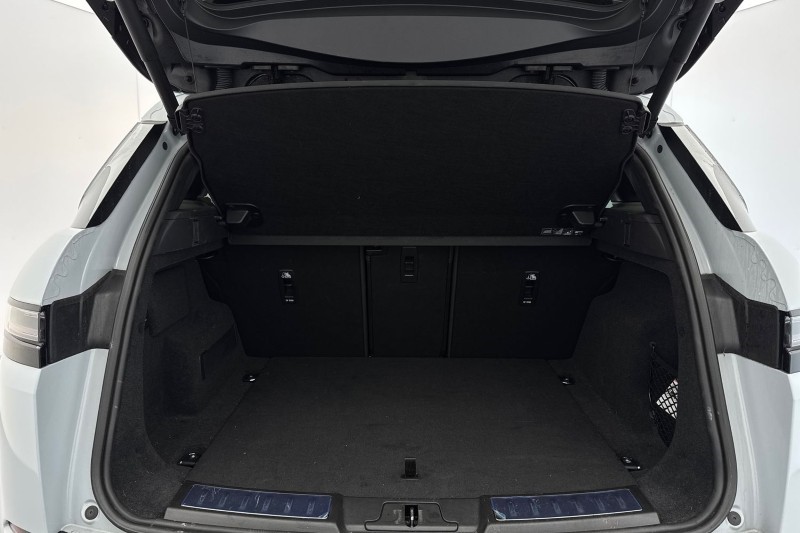 Used Land Rover Range Rover Evoque 2025 for sale - 77248090: Photo 10