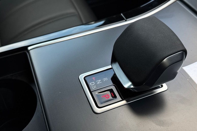 Used Land Rover Range Rover Evoque 2025 for sale - 77248090: Photo 13