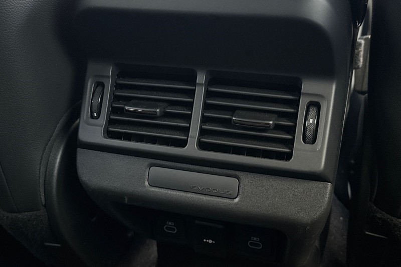 Used Land Rover Range Rover Evoque 2025 for sale - 77248090: Photo 18