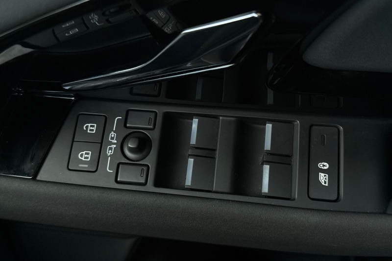 Used Land Rover Range Rover Evoque 2025 for sale - 77248090: Photo 22