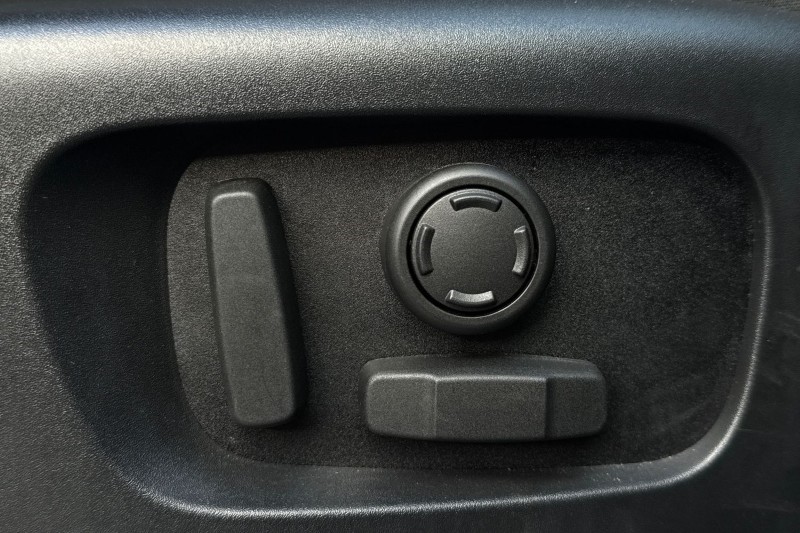 Used Land Rover Range Rover Evoque 2025 for sale - 77248090: Photo 23