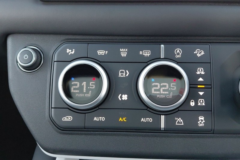 Used Land Rover Defender 2025 for sale - 77762919: Photo 57