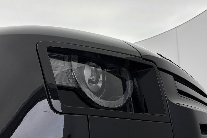 Used Land Rover Defender 2024 for sale - 77225295: Photo 17