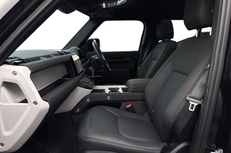 Used Land Rover Defender 2024 for sale - 77225295: Photo 3
