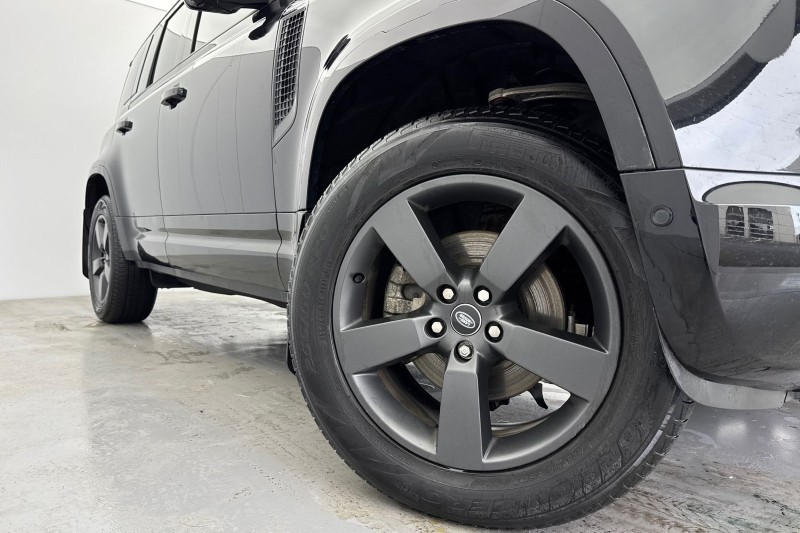 Used Land Rover Defender 2024 for sale - 77225295: Photo 41