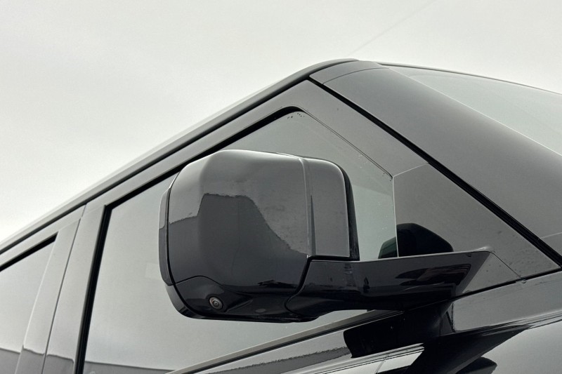 Used Land Rover Defender 2024 for sale - 77225295: Photo 47