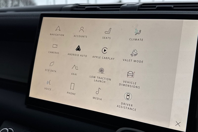 Used Land Rover Defender 2024 for sale - 77225295: Photo 50