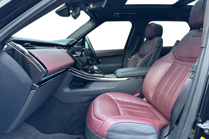 Used Land Rover Range Rover Sport 2024 for sale - 77492801: Photo 3