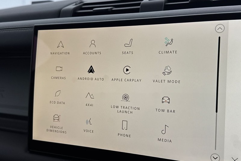 Used Land Rover Defender 2023 for sale - 77435261: Photo 30