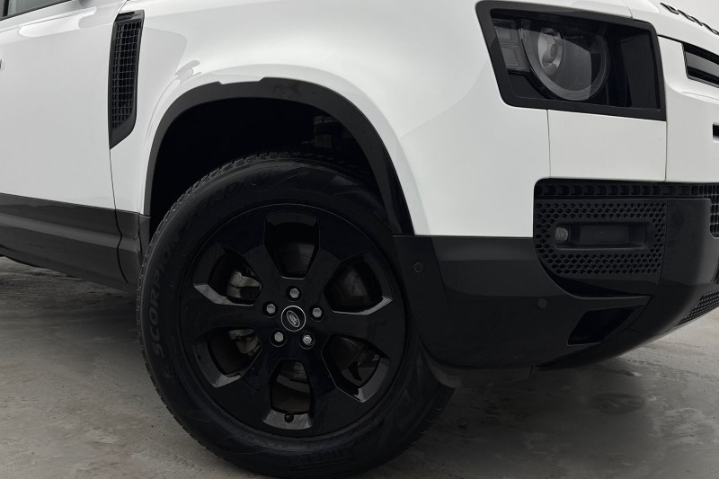 Used Land Rover Defender 2023 for sale - 77435261: Photo 37