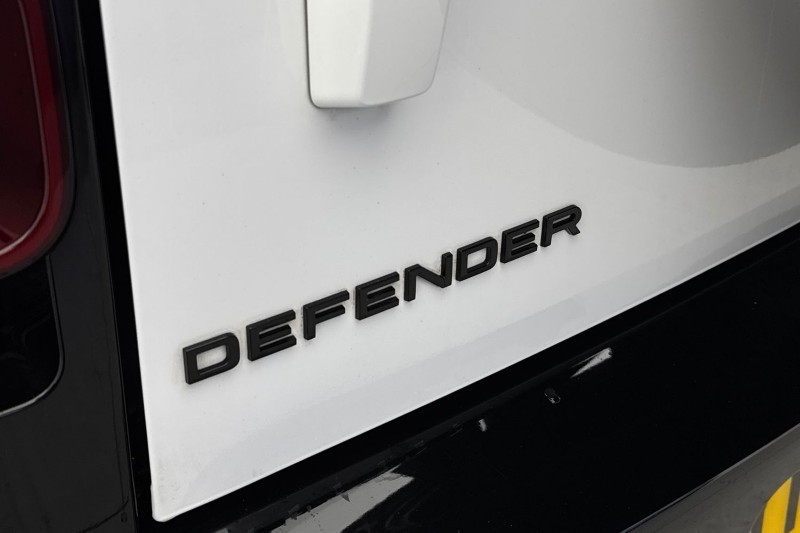 Used Land Rover Defender 2023 for sale - 77435261: Photo 40