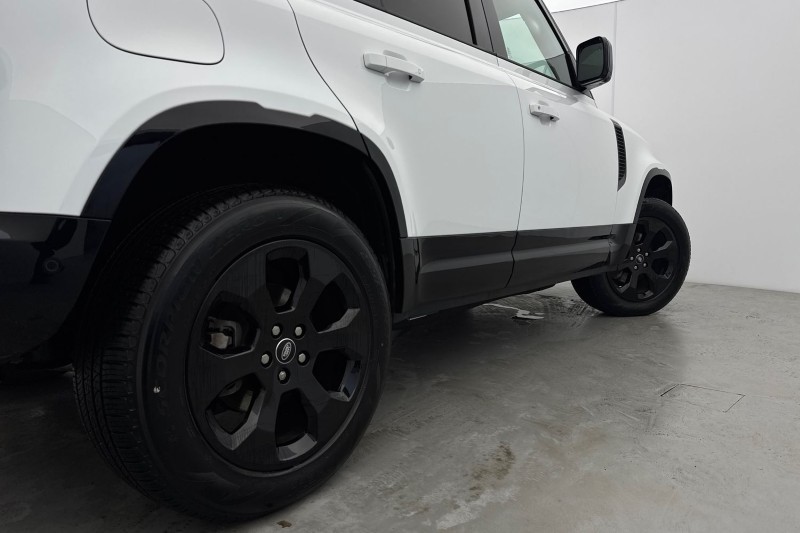 Used Land Rover Defender 2023 for sale - 77435261: Photo 43