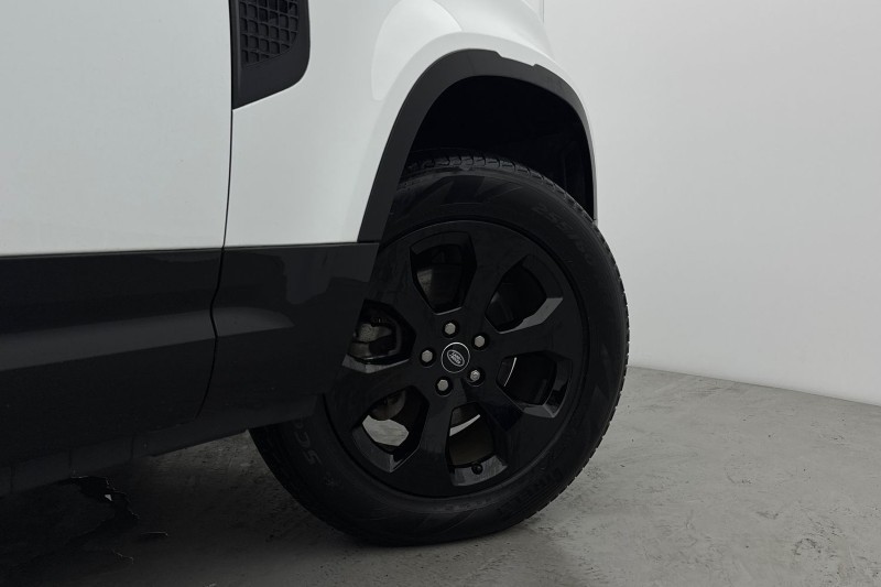 Used Land Rover Defender 2023 for sale - 77435261: Photo 44