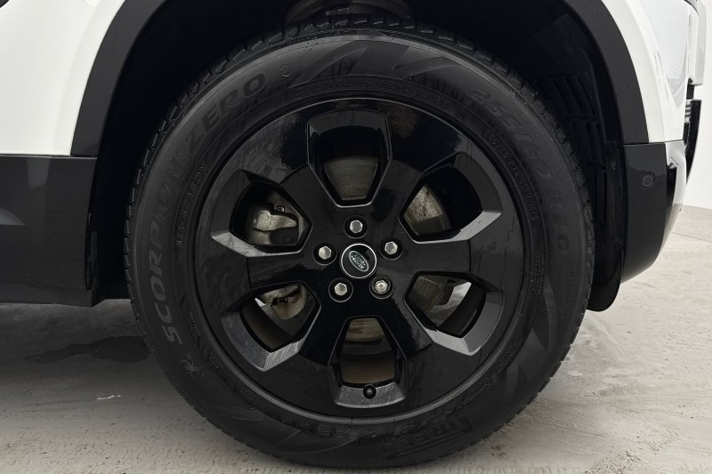 Used Land Rover Defender 2023 for sale - 77435261: Photo 8