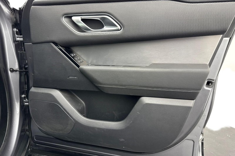 Used Land Rover Range Rover Velar 2021 for sale - 77001323: Photo 21