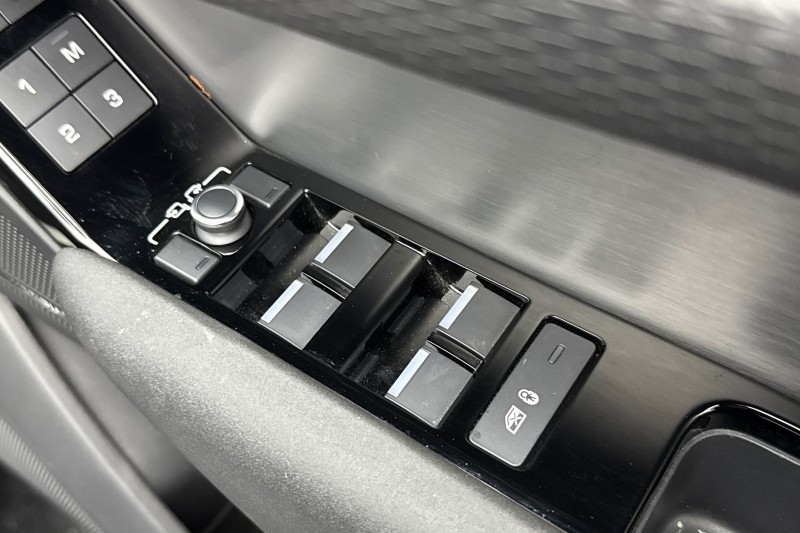 Used Land Rover Range Rover Velar 2021 for sale - 77001323: Photo 22