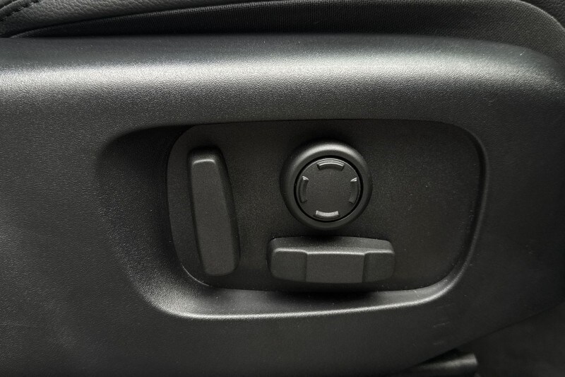 Used Land Rover Range Rover Velar 2025 for sale - 78190445: Photo 25