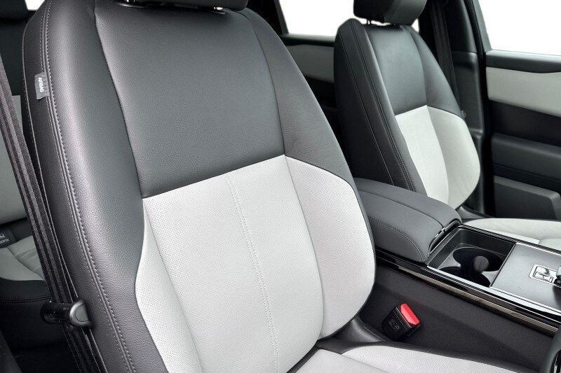 Used Land Rover Range Rover Velar 2025 for sale - 78190445: Photo 27