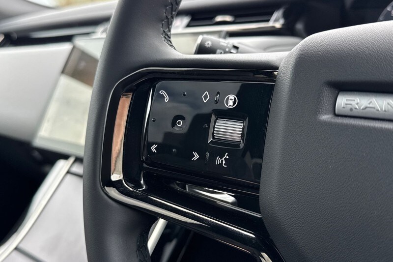 Used Land Rover Range Rover Velar 2025 for sale - 78190445: Photo 28