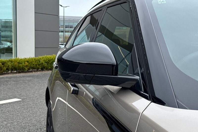 Used Land Rover Range Rover Velar 2025 for sale - 78190445: Photo 53