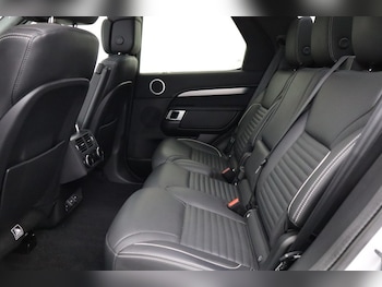 Used Land Rover Discovery 2024 for sale - 78465671: Photo
