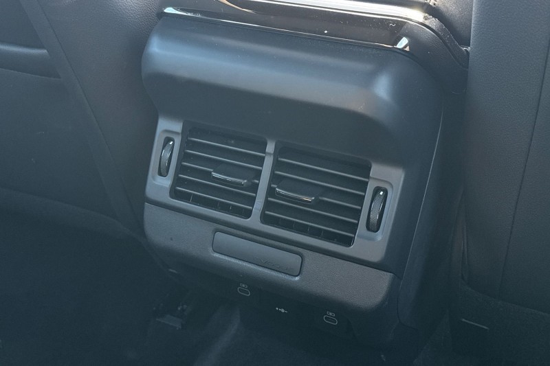 Used Land Rover Range Rover Evoque 2024 for sale - 77319140: Photo 18