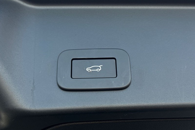 Used Land Rover Range Rover Evoque 2024 for sale - 77319140: Photo 38