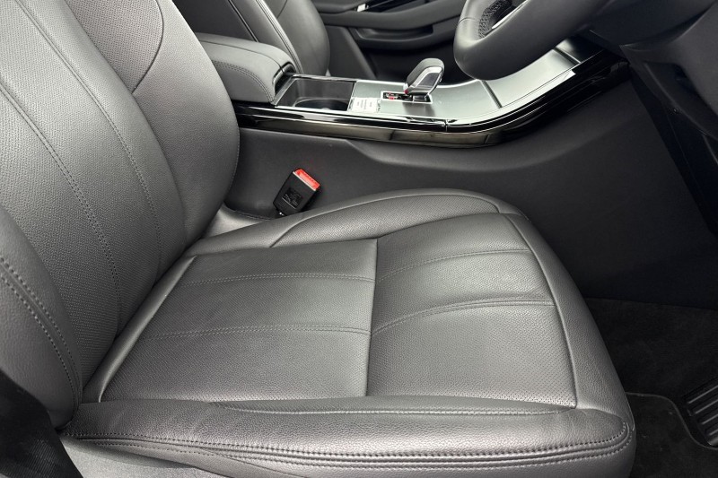 Used Land Rover Range Rover Evoque 2025 for sale - 77248111: Photo 24