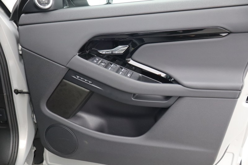 Used Land Rover Range Rover Evoque 2023 for sale - 77834012: Photo 22