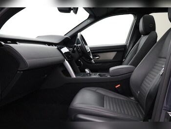 Used Land Rover Discovery Sport 2025 for sale - 78366360: Photo