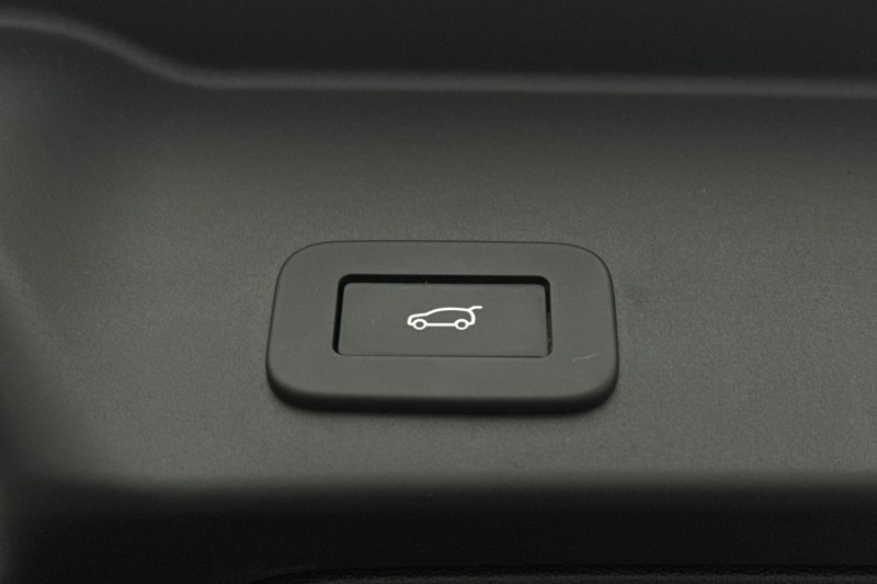 Used Land Rover Range Rover Evoque 2024 for sale - 77665189: Photo 37