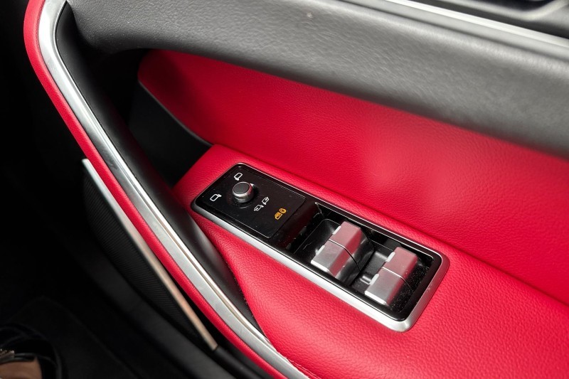 Used Jaguar F-Pace 2023 for sale - 77258382: Photo 23