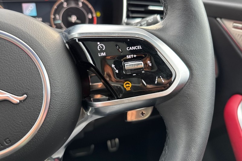 Used Jaguar F-Pace 2023 for sale - 77258382: Photo 27