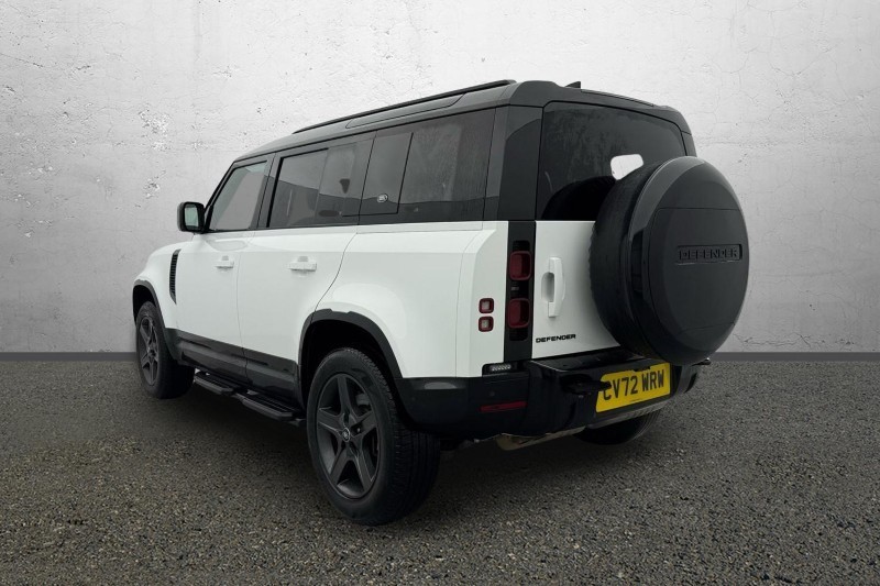 Used Land Rover Defender 2022 for sale - 77834019: Photo 2
