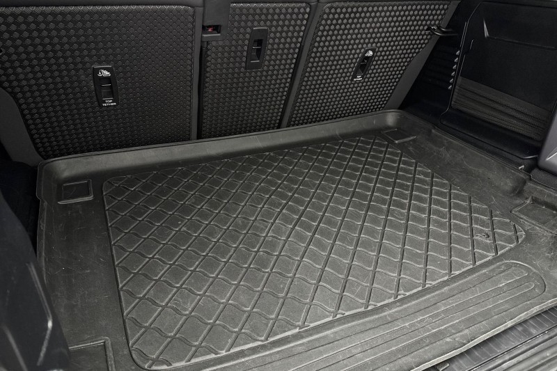 Used Land Rover Defender 2022 for sale - 77834019: Photo 37