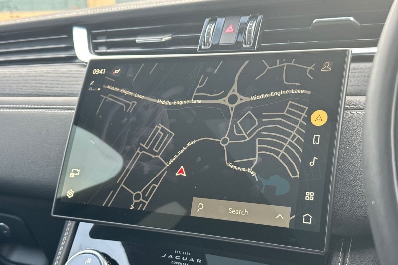 Used Jaguar F-Pace 2024 for sale - 76984306: Photo 11